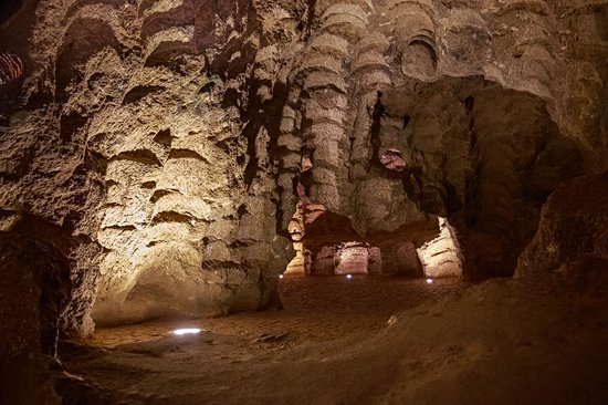 Les Grottes d'Hercule