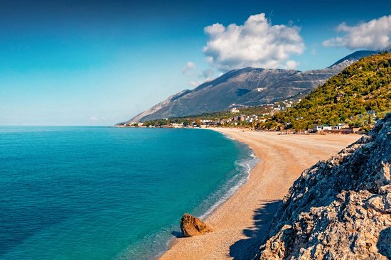 Dhërmi Beach