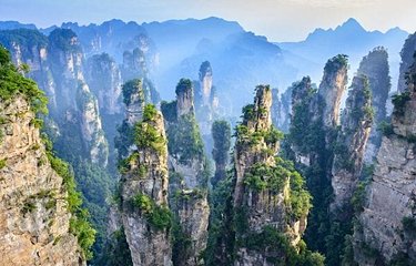 Les montagnes Zhangjiajie