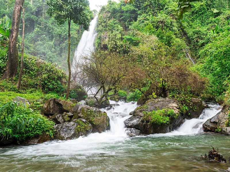 Chute d'eau de Kaeng Nyui
