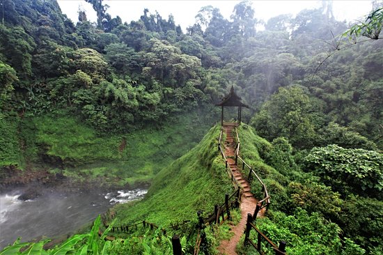 Tad Yuang Waterfall