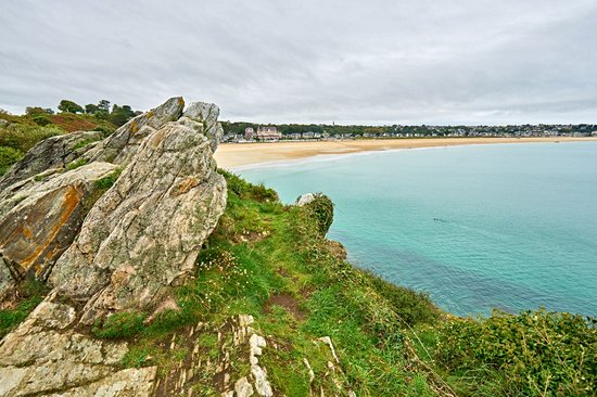 Les pierres sonnantes de Guildo, Côtes-d’Armor