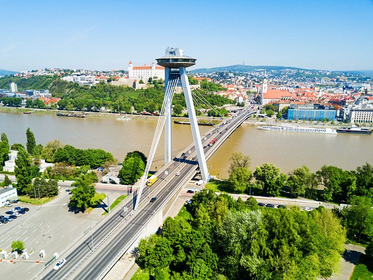 Le Novy Most (nouveau pont) ou UFO Bridge 2