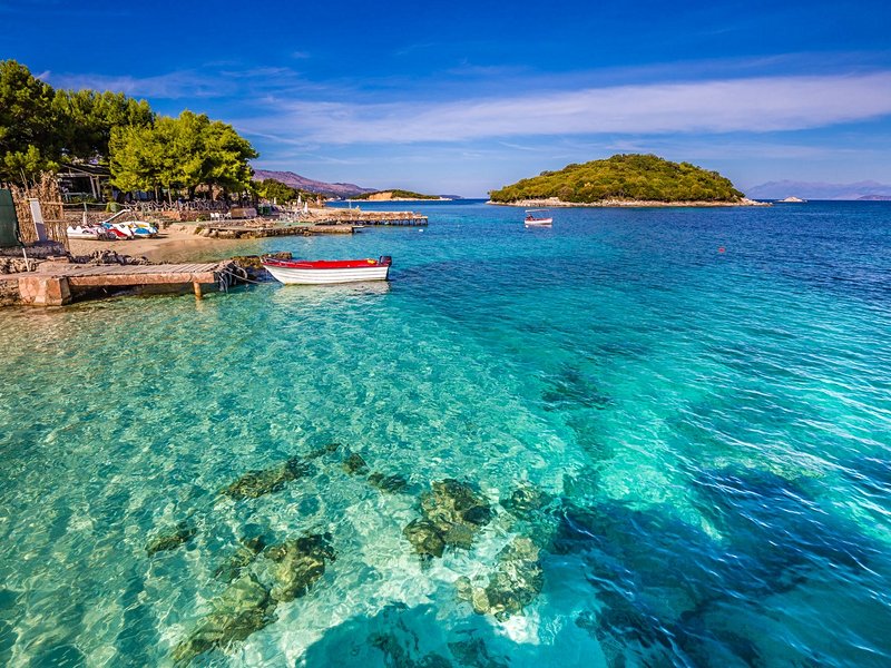La Riviera Albanaise