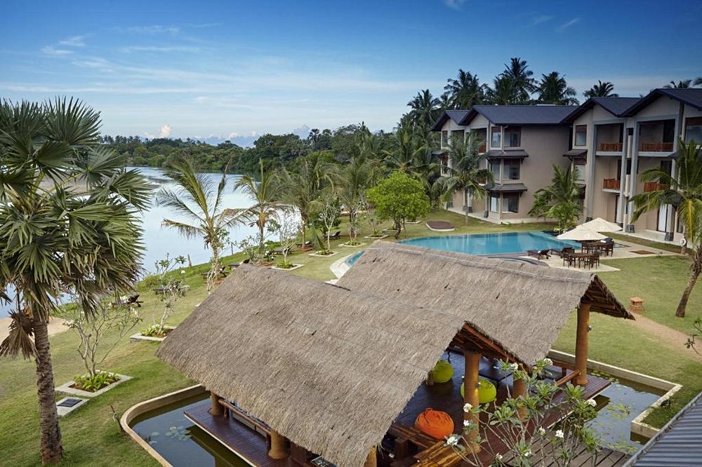 Amaranthé Bay Resort