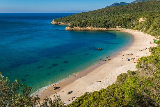 Praia de Portinho da Arrábida, Portinho da Arràbida