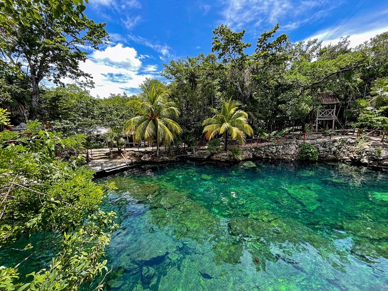 Les cenotes