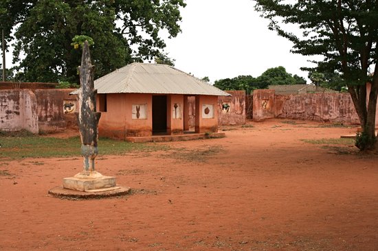 Abomey et ses palais royaux