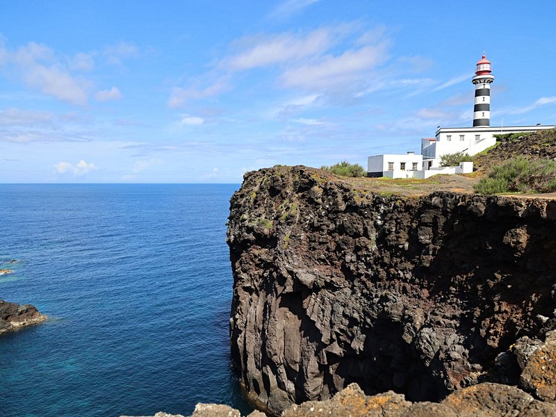 Farol da ponta barca