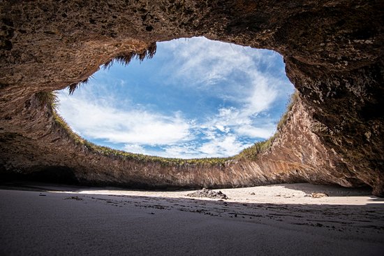 Plage cachée de l'île Marieta