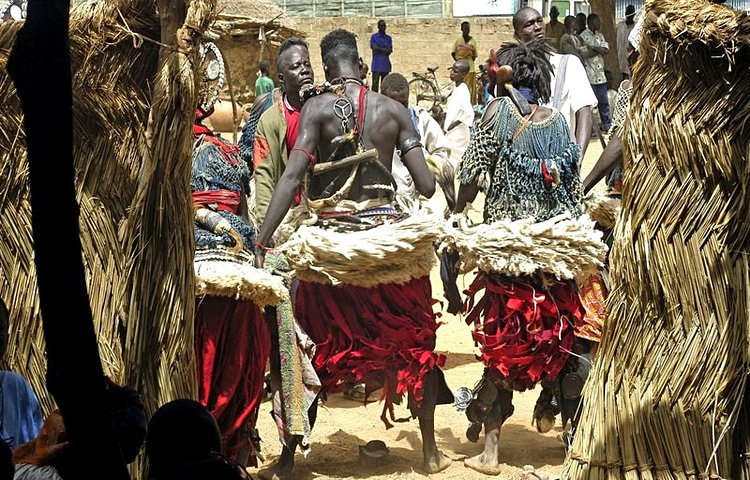 Danse d'une cérémonie royale