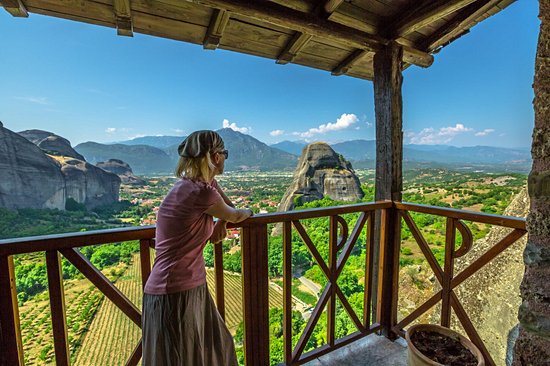 Les villes de Kalambaka, Kastraki et Trikala