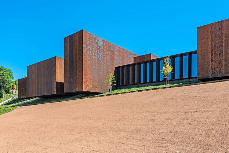 Rodez et le musée Soulages