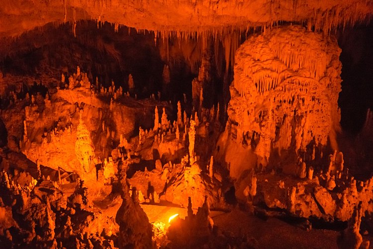 Grottes de Pérama