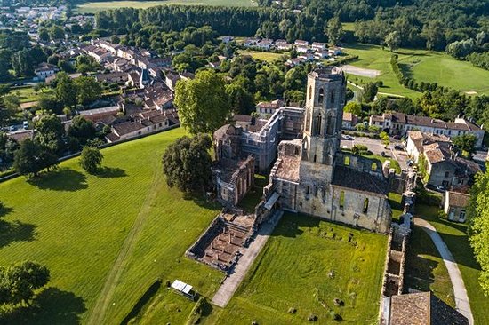 Visiter l'abbaye de la Sauve-Majeure, chef-d'œuvre de l'art roman