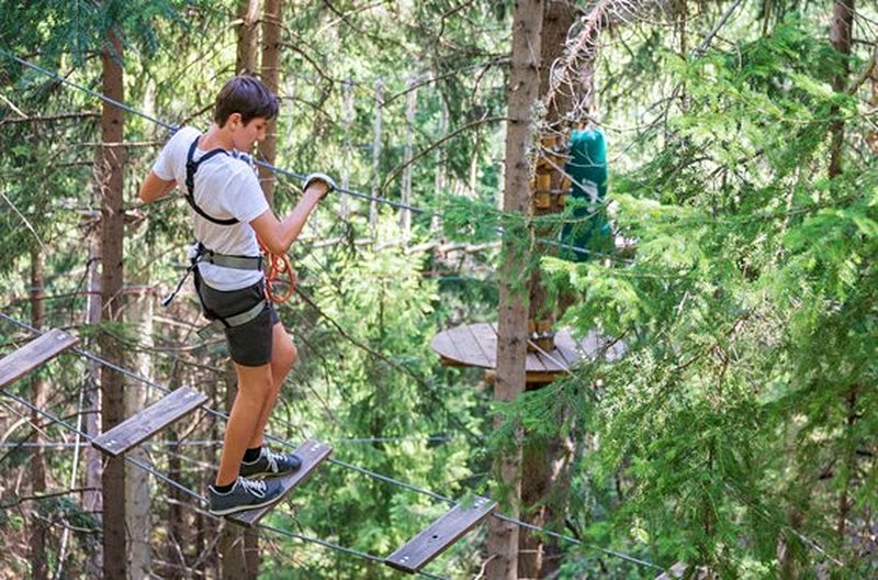 Expérimenter le parcours aventure dans un cadre exceptionnel