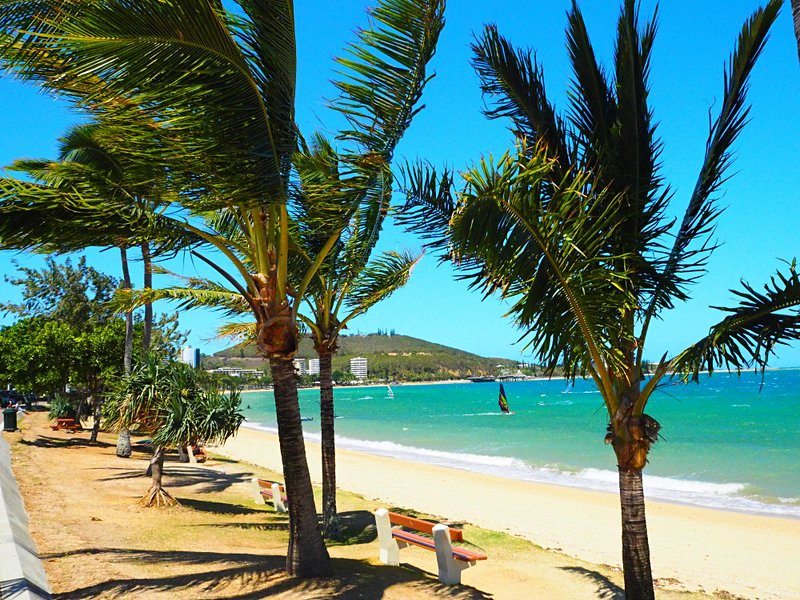La plage de l'Anse Vata à Nouméa