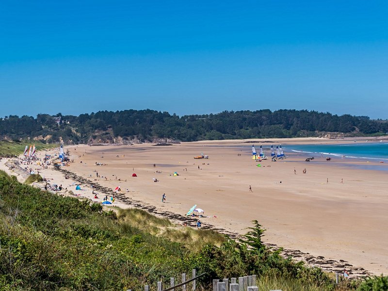 Plage de Sables-d’Or-Les-Pins