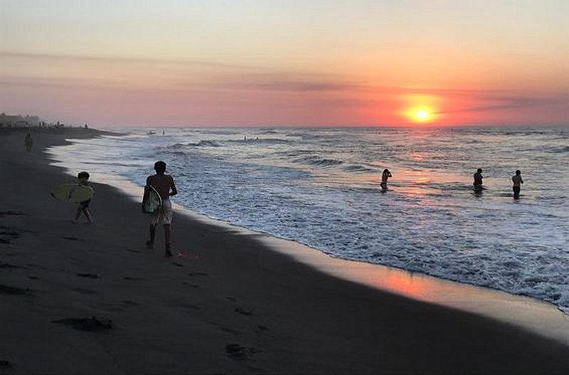 Prendre un cours de surf