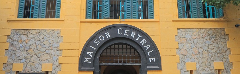 La prison Hoa Lo