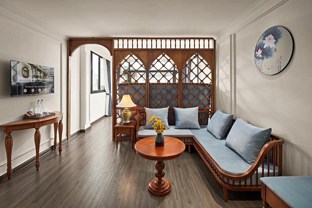 Eliana Premio Hotel Hanoi