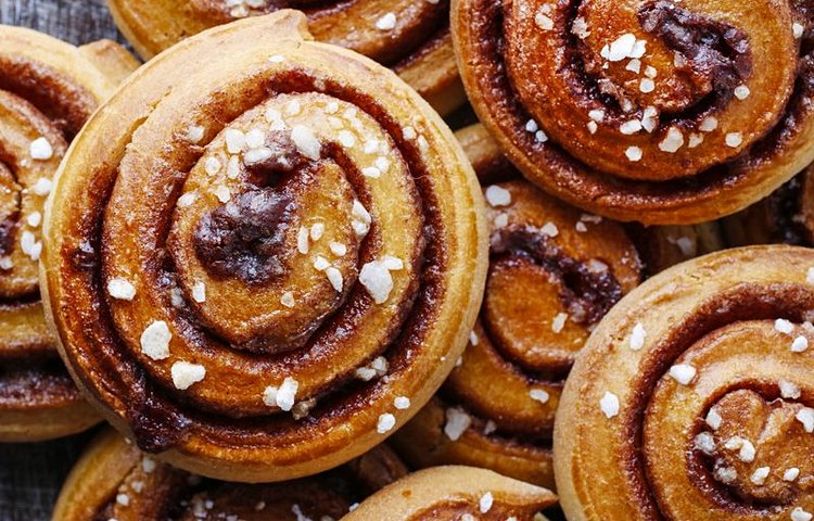 Le Kanelbulle (gâteau à la cannelle)
