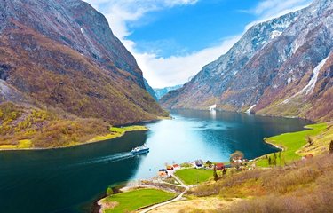 Naeroyfjord