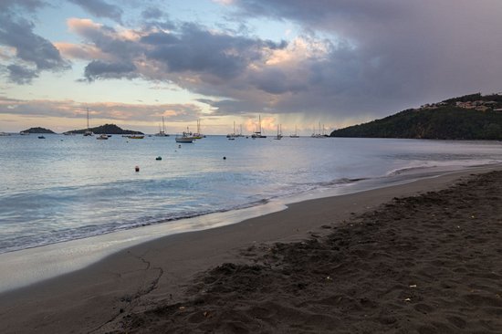 La plage de la Malendure à Mahaut