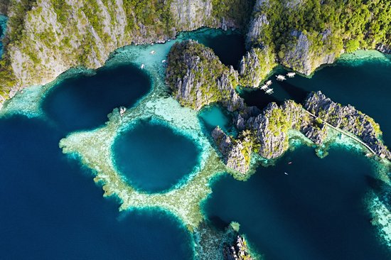 Voguer sur le Twin Lagoon