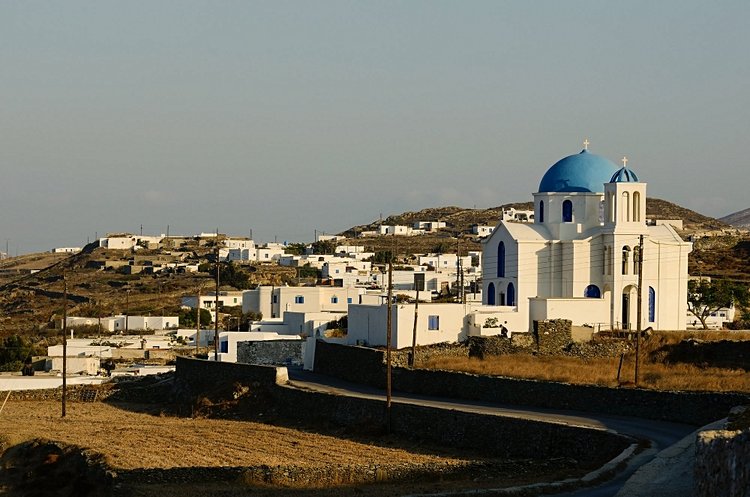 Le village d'Ano Meria, rural et authentique