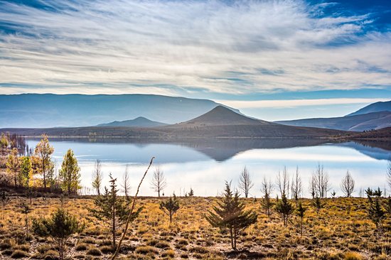 Imilchil et les lacs Tislit et Isli