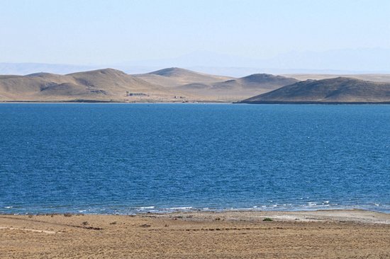 Désert du Kyzyl Kum et lac Aydar
