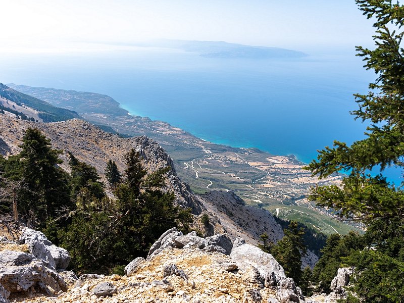 Le parc national du mont Ainos