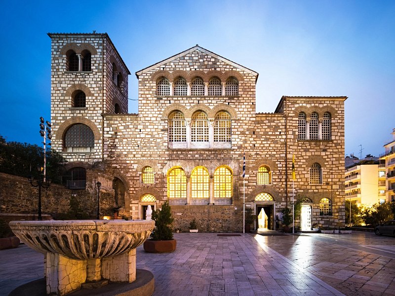 L'église byzantine Saint-Démétrios et la basilique Sainte-Sophie