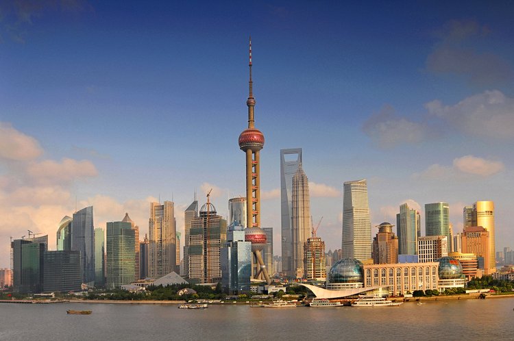 Le Bund de Shanghai et la vue sur le quartier Pudong 2