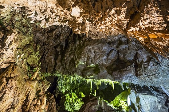 Yagodinska Cave