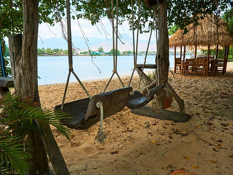 Kampot Beach