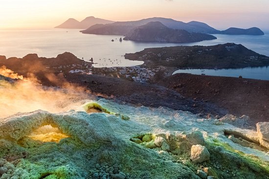 Les îles Éoliennes