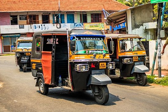 Explorer les grandes villes en tuk-tuk