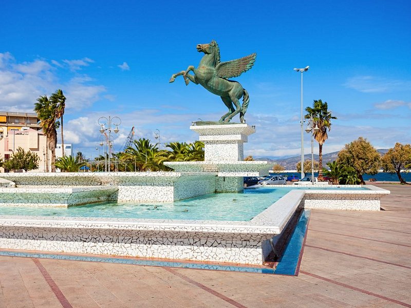 La ville moderne de Corinthe