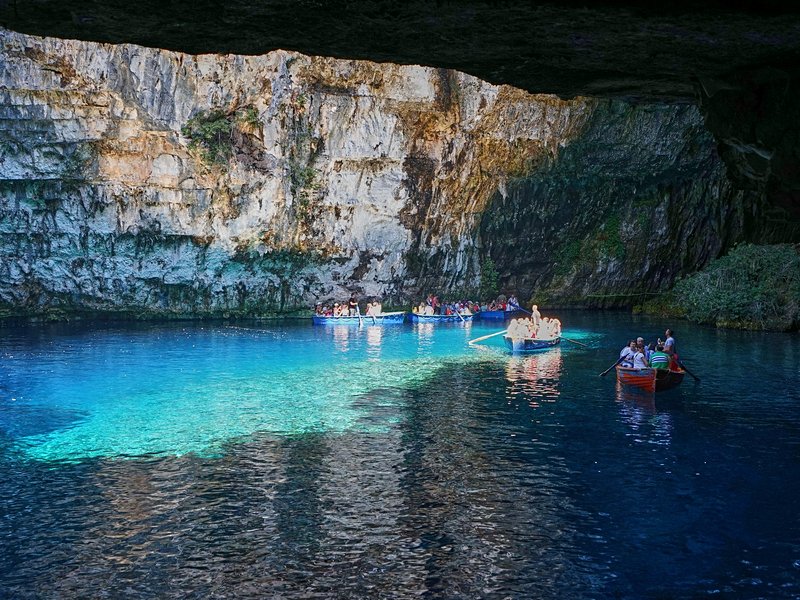 La grotte de Drogarati et le lac souterrain de Melissani