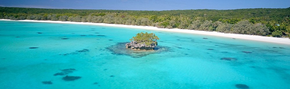 La plage de Luengöni à Lifou