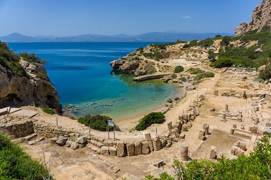 Loutraki et ses belles plages
