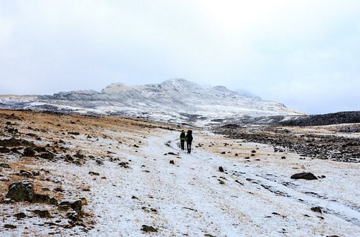 Gravir le volcan Aragats