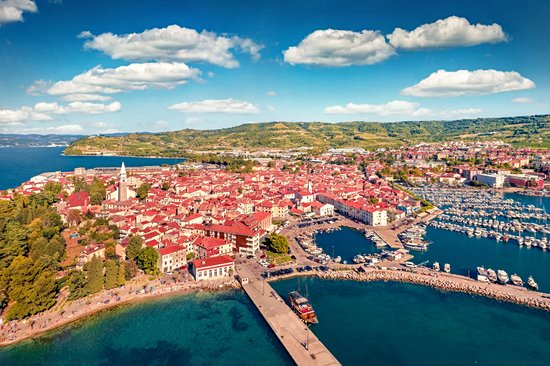 Izola