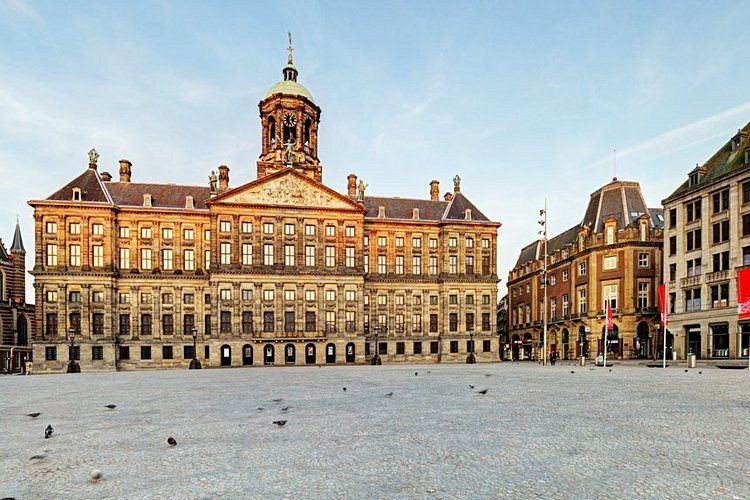 Le palais royal