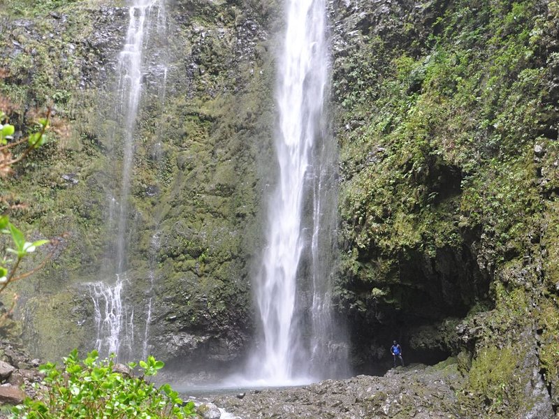 PR17 : Caminho do Pinaculo e Folhadal