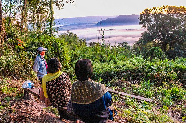 Gravir les plus belles montagnes du Laos
