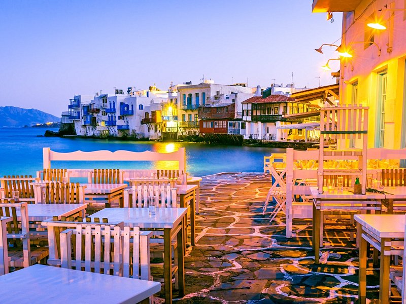 Le village de Chora et le quartier de la petite Venise