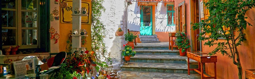 Les villages d’Ambelos, Manolates et Vourliotes